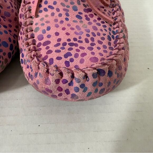 UGG Girls Dakota Spots Pink Iridescent Rainbow Dots Moccasin Slippers Size 6 - Picture 11 of 12